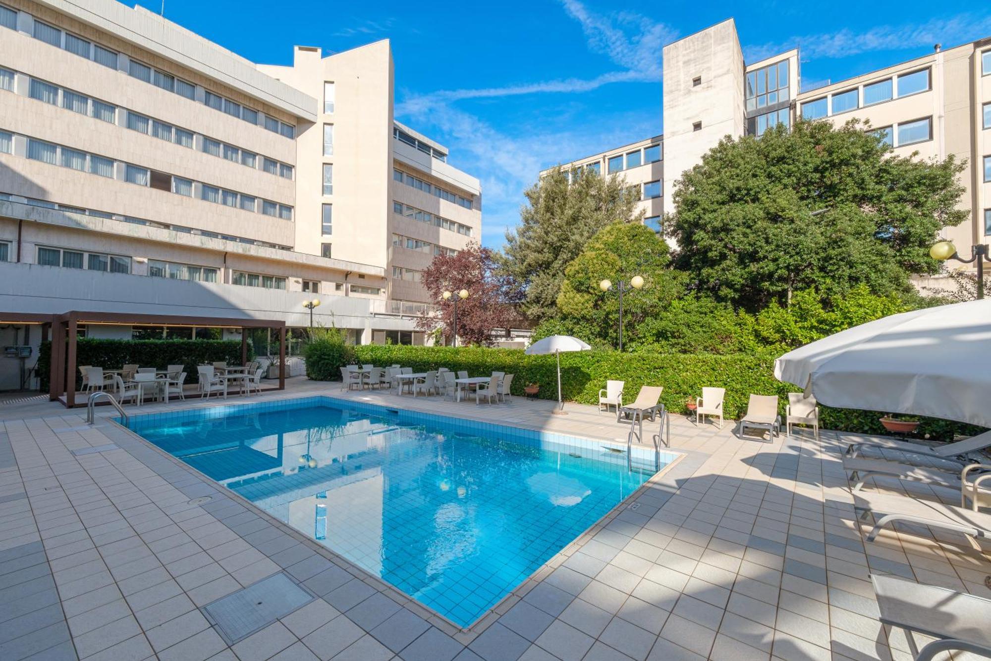 Perugia Plaza Hotel Exterior photo